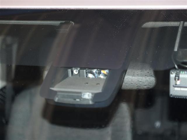 シエンタ ハイブリッド　ファンベースＸ　ワンセグ　メモリーナビ　バックカメラ　衝突被害軽減システム　ＥＴＣ　電動スライドドア　ウオークスルー　ワンオーナー　ＰＫＳＢ　クリアランスソナー　オートマチックハイビーム　１５００Ｗ（6枚目）