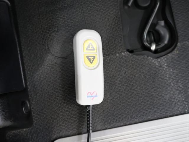 エスクァイア XiクルマイススロープT1 福祉車両 フルセグ メモリーナビ DVD再生 バックカメラ 衝突被害軽減システム ETC 電動スライドドア LEDヘッドランプ ウオークスルー 乗車定員7人 3列シート ワンオーナー(24枚目)