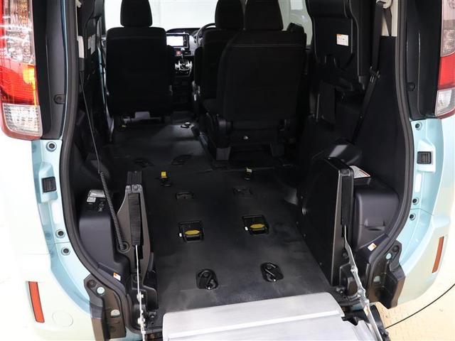 エスクァイア XiクルマイススロープT1 福祉車両 フルセグ メモリーナビ DVD再生 バックカメラ 衝突被害軽減システム ETC 電動スライドドア LEDヘッドランプ ウオークスルー 乗車定員7人 3列シート ワンオーナー(31枚目)