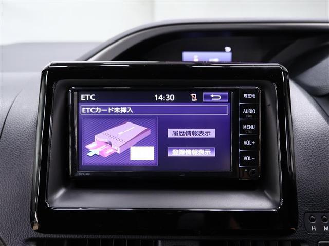 ヴォクシー ZS 煌III ワンセグ メモリーナビ バックカメラ 衝突被害軽減システム ETC 両側電動スライド LEDヘッドランプ ウオークスルー 乗車定員7人 3列シート ワンオーナー アイドリングストップ PKSB(10枚目)