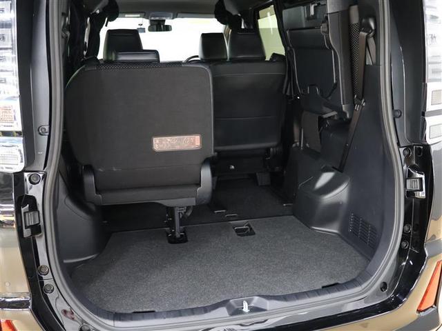 ヴォクシー ZS 煌III ワンセグ メモリーナビ バックカメラ 衝突被害軽減システム ETC 両側電動スライド LEDヘッドランプ ウオークスルー 乗車定員7人 3列シート ワンオーナー アイドリングストップ PKSB(26枚目)