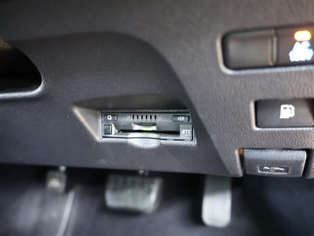 プリウス Ｓツーリングセレクション　ワンセグ　メモリーナビ　バックカメラ　衝突被害軽減システム　ＥＴＣ　ＬＥＤヘッドランプ　ワンオーナー（11枚目）