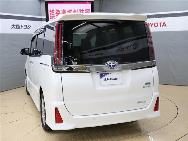 ノア ハイブリッドＳｉ　ダブルバイビーＩＩＩ　フルセグ　メモリーナビ　ＤＶＤ再生　バックカメラ　衝突被害軽減システム　ＥＴＣ　両側電動スライド　ＬＥＤヘッドランプ　乗車定員７人　３列シート　ワンオーナー（4枚目）