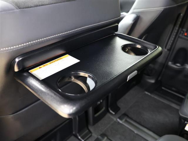 ノア ハイブリッドＳｉ　ダブルバイビーＩＩＩ　フルセグ　メモリーナビ　ＤＶＤ再生　バックカメラ　衝突被害軽減システム　ＥＴＣ　両側電動スライド　ＬＥＤヘッドランプ　乗車定員７人　３列シート　ワンオーナー（24枚目）