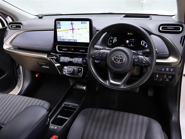 アクア Ｚ　フルセグ　メモリーナビ　バックカメラ　衝突被害軽減システム　ＥＴＣ　ＬＥＤヘッドランプ　　クリアランスソナー　ＲＣＴＡ　全周囲カメラ　ワンオーナー（5枚目）