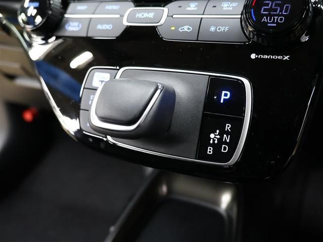 アクア Ｚ　フルセグ　メモリーナビ　バックカメラ　衝突被害軽減システム　ＥＴＣ　ＬＥＤヘッドランプ　　クリアランスソナー　ＲＣＴＡ　全周囲カメラ　ワンオーナー（19枚目）