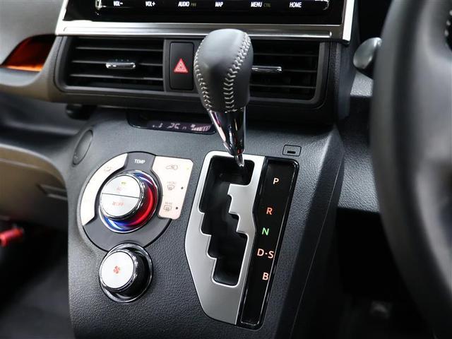 シエンタ Ｇ　クエロ　後期モデル　フルセグ　メモリーナビ　ＤＶＤ再生　バックカメラ　衝突被害軽減システム　ＥＴＣ　両側電動スライド　ＬＥＤ　パノラミックビューモニター　乗車定員７人　ワンオーナー　アイドリングストップ（18枚目）