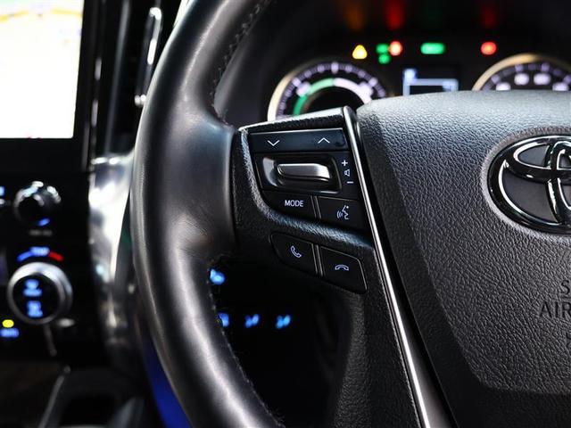 アルファードハイブリッド エグゼクティブラウンジＳ　革シート　サンルーフ　４ＷＤ　フルセグ　メモリーナビ　ＤＶＤ再生　後席モニター　バックカメラ　衝突被害軽減システム　ＥＴＣ　両側電動スライド　ＬＥＤヘッドランプ　３列シート　ワンオーナー　フルエアロ（18枚目）