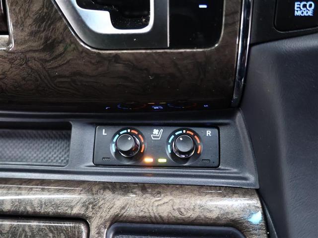 アルファードハイブリッド エグゼクティブラウンジＳ　革シート　サンルーフ　４ＷＤ　フルセグ　メモリーナビ　ＤＶＤ再生　後席モニター　バックカメラ　衝突被害軽減システム　ＥＴＣ　両側電動スライド　ＬＥＤヘッドランプ　３列シート　ワンオーナー　フルエアロ（24枚目）