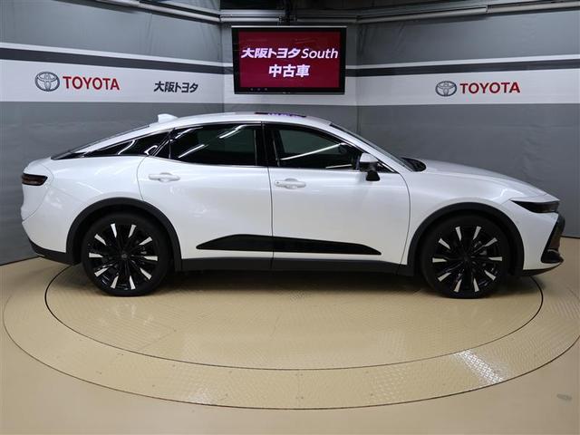 クラウンクロスオーバー ＲＳアドバンスド　革シート　サンルーフ　４ＷＤ　フルセグ　メモリーナビ　バックカメラ　衝突被害軽減システム　ＥＴＣ　ドラレコ　ＬＥＤヘッドランプ　ワンオーナー　サンルーフ　パドルシフト　ＰＫＳＢ　デジタルインナーミラー（6枚目）