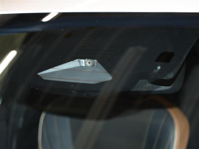 クラウンクロスオーバー ＲＳアドバンスド　革シート　サンルーフ　４ＷＤ　フルセグ　メモリーナビ　バックカメラ　衝突被害軽減システム　ＥＴＣ　ドラレコ　ＬＥＤヘッドランプ　ワンオーナー　サンルーフ　パドルシフト　ＰＫＳＢ　デジタルインナーミラー（9枚目）