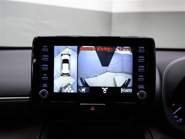 �y�p�m���~�b�N�r���[�����C�h�t�����g�r���[�z���ʂ��̈��������_�Ȃǂł��A�ԗ��̑O�㍶�E�ɐݒu�����J�����ɂ���āA���C�h�ȍ��E���E���i�r��ʂɕ\�����܂��B