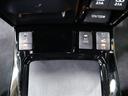 前席シートヒータースイッチ・１００Ｖコンセント１５００Ｗが装着されてます！！