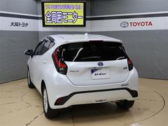 �ѥΥ�ߥå��ӥ塼��˥����ϡ���ξ�����庸���˼���դ���줿�����ĤΥ���餫��������������Ѥ��ܤʤ��������夫���ξ�򸫲��������褦�ʱ�����ʥӲ��̤�ɽ�����뤳�Ȥ��Ǥ��ޤ��� 5