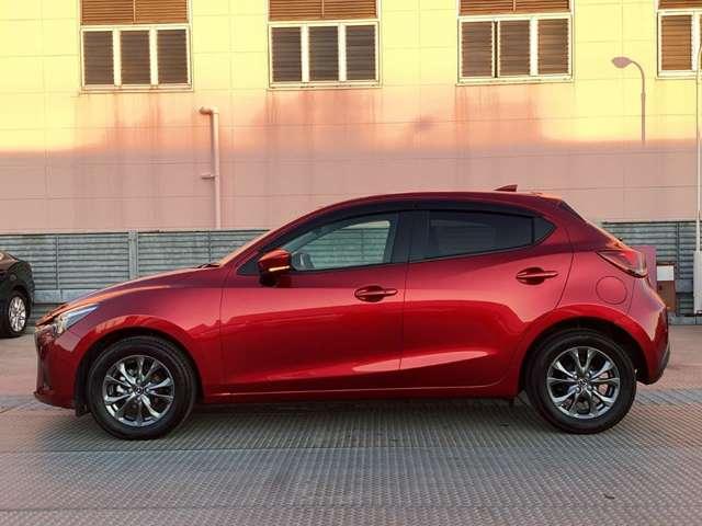 デミオ １．３　１３Ｓ　ツーリング　衝突被害軽減ブレーキ　スマートインＥＴＣ　３６０（18枚目）