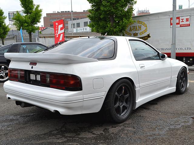 サバンナＲＸ－７ ＧＴ－Ｒ　元色ホワイト　社外ＬＳＤ　車高調　マフラー　フルバケシート　デフィ追加メーター　ＡＴからＭＴ載せ替え公認車　ロールバー　ブローオフ　エアクリ　ＫＯＹＯラヂエター（30枚目）