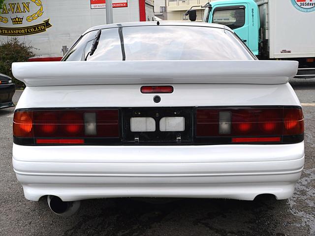 サバンナＲＸ－７ ＧＴ－Ｒ　元色ホワイト　社外ＬＳＤ　車高調　マフラー　フルバケシート　デフィ追加メーター　ＡＴからＭＴ載せ替え公認車　ロールバー　ブローオフ　エアクリ　ＫＯＹＯラヂエター（36枚目）