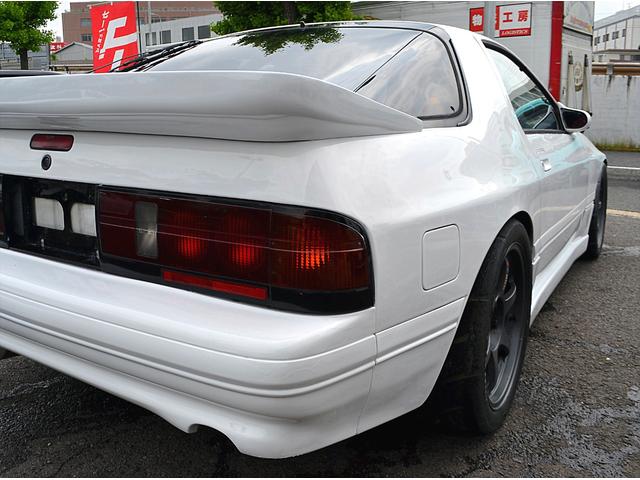 サバンナＲＸ－７ ＧＴ－Ｒ　元色ホワイト　社外ＬＳＤ　車高調　マフラー　フルバケシート　デフィ追加メーター　ＡＴからＭＴ載せ替え公認車　ロールバー　ブローオフ　エアクリ　ＫＯＹＯラヂエター（40枚目）