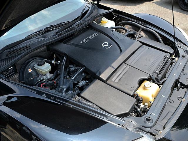 ＲＸ－８ タイプＲＳ　純正レカロ　ナビ　ホイール（22枚目）