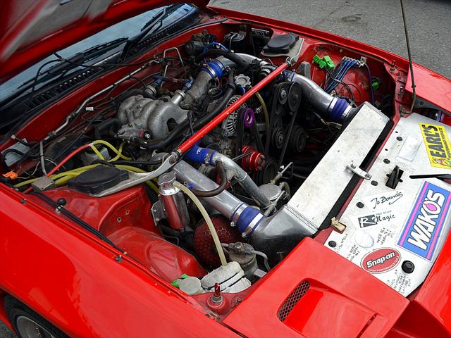 サバンナＲＸ－７ ＧＴ－Ｘ　前後オーバーフェンダー　社外タービン　ＬＩＮＫ　ＥＣＵ　ＬＳＤ　ブリッドシート　ＥＲＣ３００キロメーター　ＨＫＳハイパーＭＡＸ車高調　ＨＫＳ　Ｖマウント　追加メーター　ブーストコントローラー（13枚目）