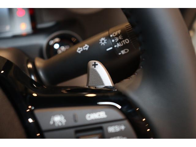 ターボ　バックカメラ　両側電動スライドドア　クリアランスソナー　クルーズコントロール　衝突被害軽減システム　オートライト　ＬＥＤヘッドランプ　スマートキー　アイドリングストップ　シートヒーター(23枚目)