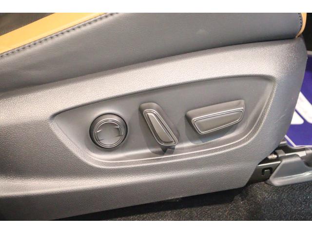 クラウンクロスオーバー ＲＳアドバンスド　４ＷＤ　ドライブレコーダー　全周囲カメラ　クルーズコントロール　レーンアシスト　パワーシート　衝突被害軽減システム　サンルーフ　ナビ　ＴＶ　ＬＥＤヘッドランプ　電動リアゲート　アルミホイール（40枚目）