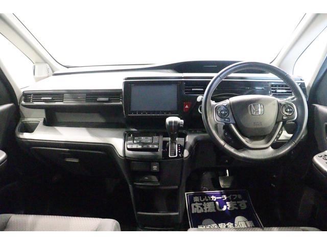 ステップワゴンスパーダ スパーダ　ホンダセンシング　ドライブレコーダー　ＥＴＣ　バックカメラ　ナビ　ＴＶ　クルーズコントロール　レーンアシスト　衝突被害軽減システム　オートライト　ＬＥＤヘッドランプ　スマートキー　アイドリングストップ　３列シート（2枚目）