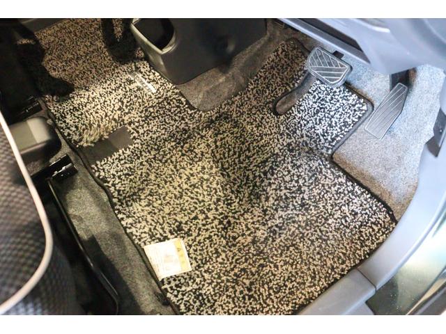 ハスラー Ｇ　衝突被害軽減システム　キーレスエントリー　アイドリングストップ　シートヒーター　ベンチシート　ＣＶＴ　盗難防止システム　ＡＢＳ　ＥＳＣ　ＣＤ　衝突安全ボディ　エアコン　パワーステアリング（29枚目）