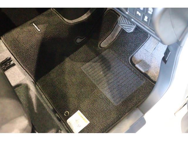 ワゴンRカスタムZ ハイブリッドZX アップグレードPKG クリアランスソナー クルーズコントロール レーンアシスト 衝突被害軽減システム LEDヘッドランプ アイドリングストップ シートヒーター ベンチシート CVT 盗難防止システム(11枚目)