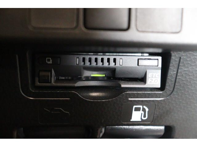 ルーミー カスタムＧ－Ｔ　ドライブレコーダー　全周囲カメラ　ナビ　ＴＶ　両側電動スライドドア　クリアランスソナー　オートクルーズコントロール　衝突被害軽減システム　アルミホイール　オートライト　ＬＥＤヘッドランプ　スマートキー（9枚目）