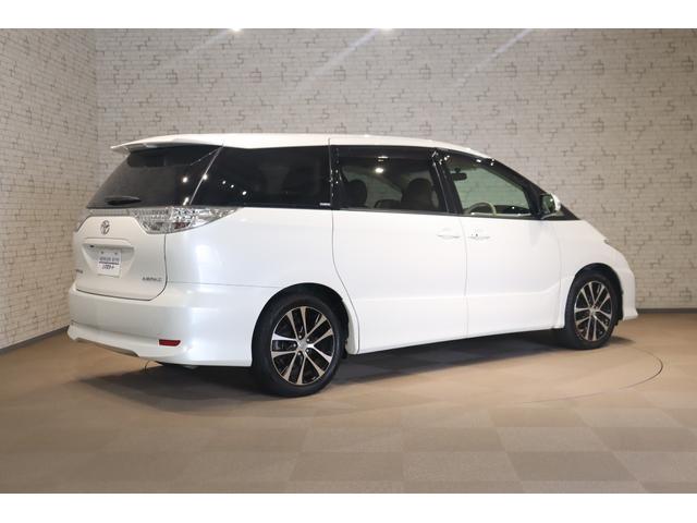 エスティマ アエラス　ＥＴＣ　バックカメラ　ナビ　オートクルーズコントロール　両側電動スライドドア　ＨＩＤ　スマートキー　３列シート　オットマン　ＣＶＴ　アルミホイール　ＣＤ　盗難防止システム　衝突安全ボディ　ＡＢＳ（15枚目）