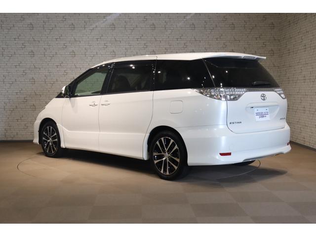 エスティマ アエラス　ＥＴＣ　バックカメラ　ナビ　オートクルーズコントロール　両側電動スライドドア　ＨＩＤ　スマートキー　３列シート　オットマン　ＣＶＴ　アルミホイール　ＣＤ　盗難防止システム　衝突安全ボディ　ＡＢＳ（17枚目）