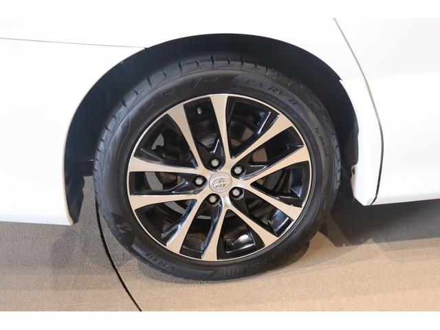 エスティマ アエラス　ＥＴＣ　バックカメラ　ナビ　オートクルーズコントロール　両側電動スライドドア　ＨＩＤ　スマートキー　３列シート　オットマン　ＣＶＴ　アルミホイール　ＣＤ　盗難防止システム　衝突安全ボディ　ＡＢＳ（22枚目）