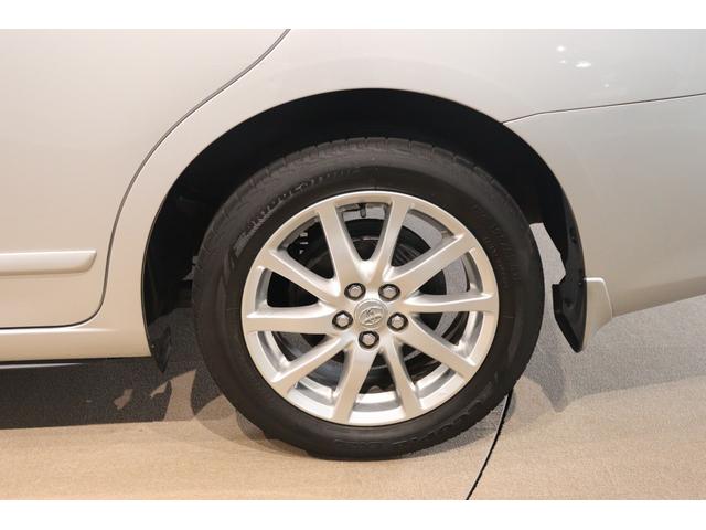 プレミオ ２．０Ｇ　スペリア　ドライブレコーダー　オートクルーズコントロール　バックカメラ　ナビ　ＴＶ　アルミホイール　ＨＩＤ　ＣＶＴ　シートヒーター　スマートキー　電動格納ミラー　盗難防止システム　パワーシート　革シート　ＣＤ（20枚目）