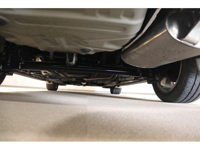 プレミオ ２．０Ｇ　スペリア　ドライブレコーダー　オートクルーズコントロール　バックカメラ　ナビ　ＴＶ　アルミホイール　ＨＩＤ　ＣＶＴ　シートヒーター　スマートキー　電動格納ミラー　盗難防止システム　パワーシート　革シート　ＣＤ（21枚目）