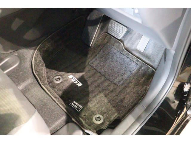 フィット e:HEV RS バックカメラ クリアランスソナー クルーズコントロール レーンアシスト 衝突被害軽減システム アルミホイール オートライト LEDヘッドランプ スマートキー アイドリングストップ CVT(22枚目)