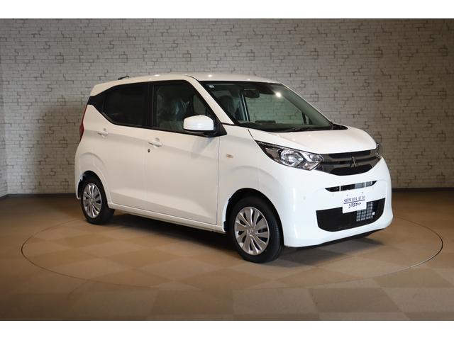 eKワゴン M バックカメラ クリアランスソナー レーンアシスト 衝突被害軽減システム キーレスエントリー アイドリングストップ 電動格納ミラー シートヒーター ベンチシート CVT 盗難防止システム ABS ESC(12枚目)