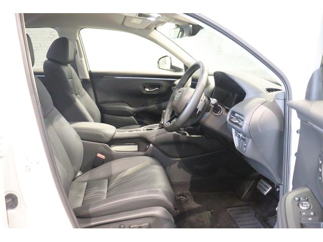 ZR-V Z ドライブレコーダー 全周囲カメラ クリアランスソナー クルーズコントロール レーンアシスト パワーシート 衝突被害軽減システム ナビ TV オートライト LEDヘッドランプ 電動リアゲート(32枚目)