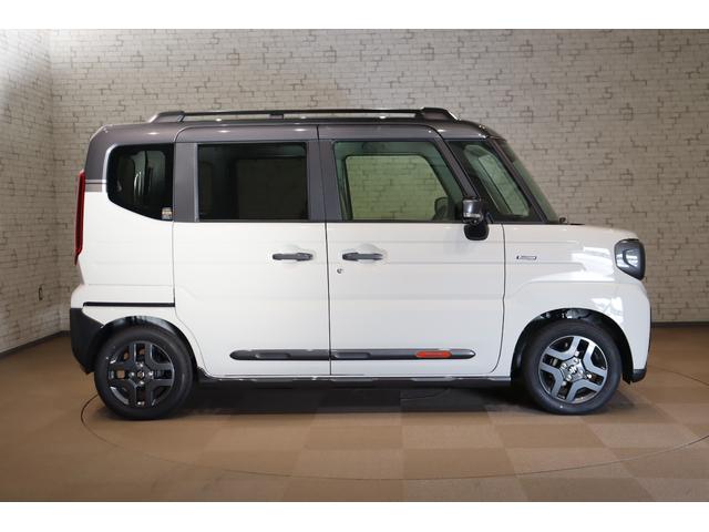 スペーシアギア ハイブリッドＸＺ　全周囲カメラ　両側電動スライドドア　ナビ　ＴＶ　クリアランスソナー　オートクルーズコントロール　レーンアシスト　衝突被害軽減システム　オートライト　ＬＥＤヘッドランプ　ヘッドライトウォッシャー（14枚目）