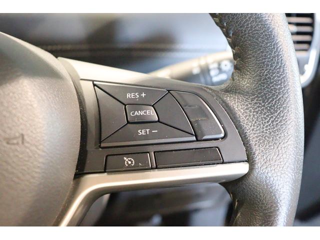 セレナ ハイウェイスター ETC 全周囲カメラ ナビ TV オートクルーズコントロール パークアシスト 衝突被害軽減システム 両側電動スライドドア スマートキー アイドリングストップ 3列シート CVT アルミホイール CD(4枚目)