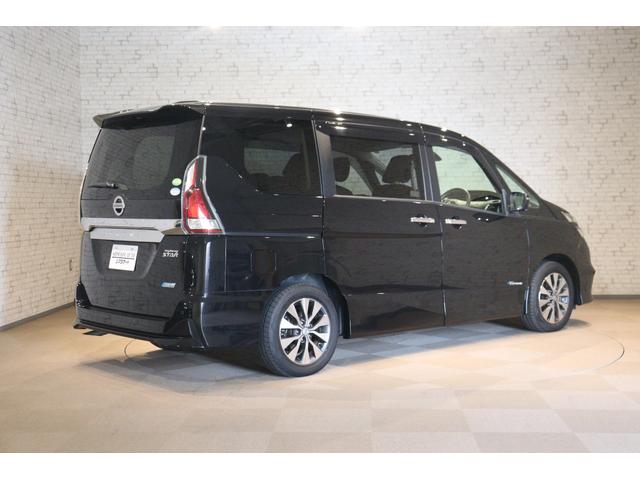 セレナ ハイウェイスター ETC 全周囲カメラ ナビ TV オートクルーズコントロール パークアシスト 衝突被害軽減システム 両側電動スライドドア スマートキー アイドリングストップ 3列シート CVT アルミホイール CD(15枚目)