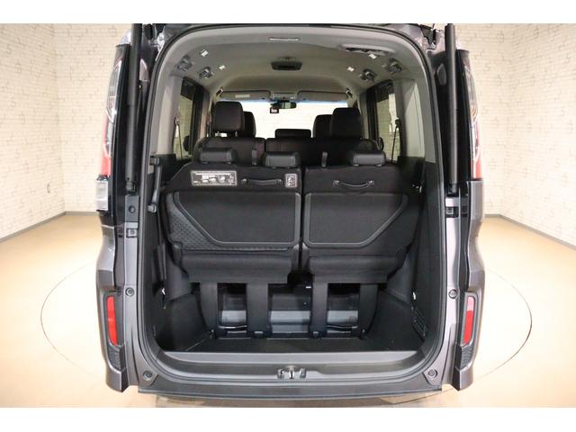 ステップワゴンスパーダ スパーダ・クールスピリット　ホンダセンシング　ドライブレコーダー　ＥＴＣ　バックカメラ　ナビ　ＴＶ　クルーズコントロール　レーンアシスト　衝突被害軽減システム　両側電動スライドドア　オートライト　ＬＥＤヘッドランプ　スマートキー（19枚目）