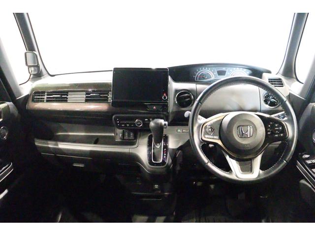 Ｎ－ＢＯＸカスタム Ｇ・Ｌターボホンダセンシング　ドライブレコーダー　ＥＴＣ　バックカメラ　両側電動スライドドア　ナビ　ＴＶ　クリアランスソナー　クルーズコントロール　レーンアシスト　衝突被害軽減システム　オートライト　ＬＥＤヘッドランプ（2枚目）