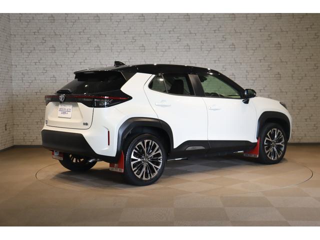 ヤリスクロス ハイブリッドZ ドライブレコーダー ETC バックカメラ クリアランスソナー クルーズコントロール レーンアシスト パワーシート 衝突被害軽減システム ナビ オートマチックハイビーム LEDヘッドランプ(15枚目)