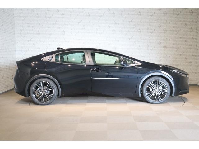 プリウス Ｇ　ＥＴＣ　クリアランスソナー　レーンアシスト　クルーズコントロール　衝突被害軽減システム　全周囲カメラ　ＴＶ　アルミホイール　オートマチックハイビーム　ＬＥＤヘッドランプ　ＣＶＴ　シートヒーター（14枚目）