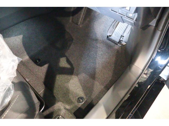 プリウス Ｇ　ＥＴＣ　クリアランスソナー　レーンアシスト　クルーズコントロール　衝突被害軽減システム　全周囲カメラ　ＴＶ　アルミホイール　オートマチックハイビーム　ＬＥＤヘッドランプ　ＣＶＴ　シートヒーター（27枚目）