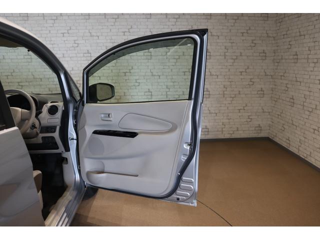 デイズ J ETC バックカメラ ナビ TV 衝突被害軽減システム キーレスエントリー ベンチシート CVT ABS ESC CD USB Bluetooth 衝突安全ボディ エアコン パワーステアリング(25枚目)