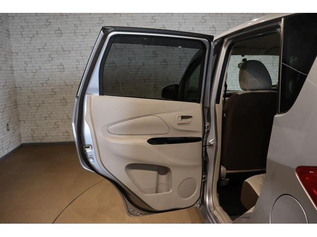 デイズ J ETC バックカメラ ナビ TV 衝突被害軽減システム キーレスエントリー ベンチシート CVT ABS ESC CD USB Bluetooth 衝突安全ボディ エアコン パワーステアリング(28枚目)