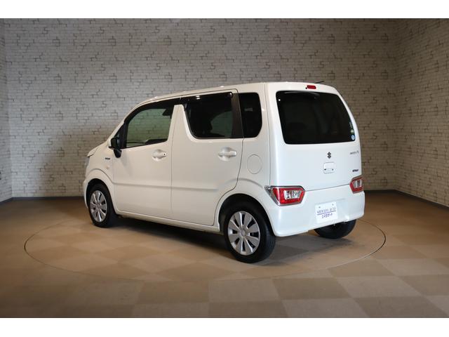 ワゴンＲ ハイブリッドＦＸ　ＥＴＣ　バックカメラ　ナビ　ＴＶ　レーンアシスト　衝突被害軽減システム　スマートキー　アイドリングストップ　シートヒーター　ベンチシート　ＣＶＴ　盗難防止システム　ＡＢＳ　ＥＳＣ　ＣＤ　ＵＳＢ（17枚目）