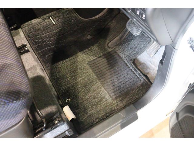 ワゴンＲ ハイブリッドＦＸ　ＥＴＣ　バックカメラ　ナビ　ＴＶ　レーンアシスト　衝突被害軽減システム　スマートキー　アイドリングストップ　シートヒーター　ベンチシート　ＣＶＴ　盗難防止システム　ＡＢＳ　ＥＳＣ　ＣＤ　ＵＳＢ（24枚目）